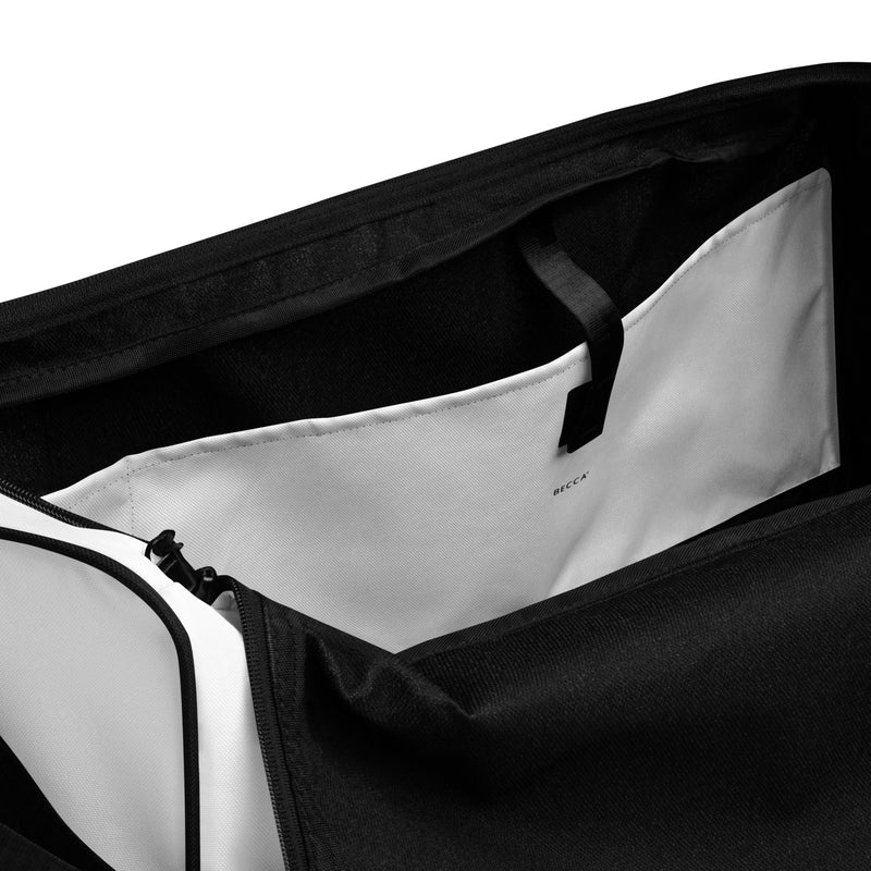 BECCA Q duffle bag, white, inside pocket